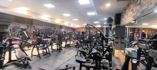 عکس باشگاه بدنسازی محمد نظری 