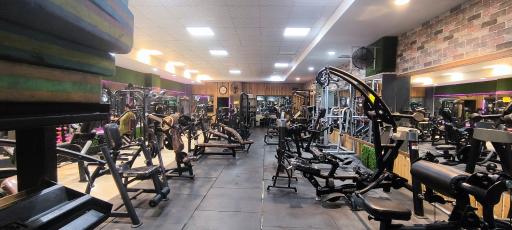 عکس باشگاه بدنسازی محمد نظری 