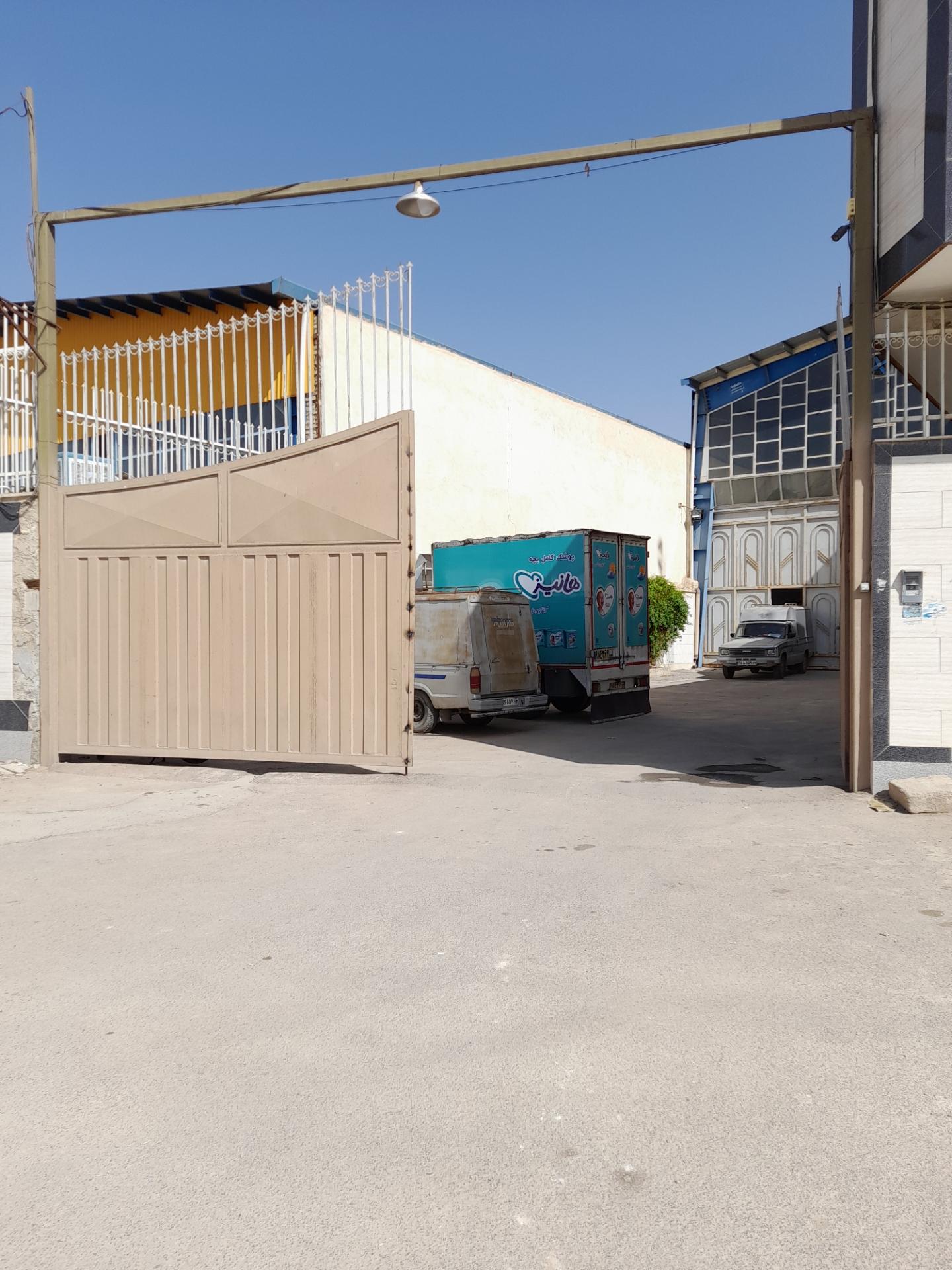 عکس انبار تهران بوران