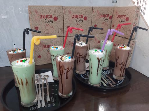 عکس آبمیوه پروما