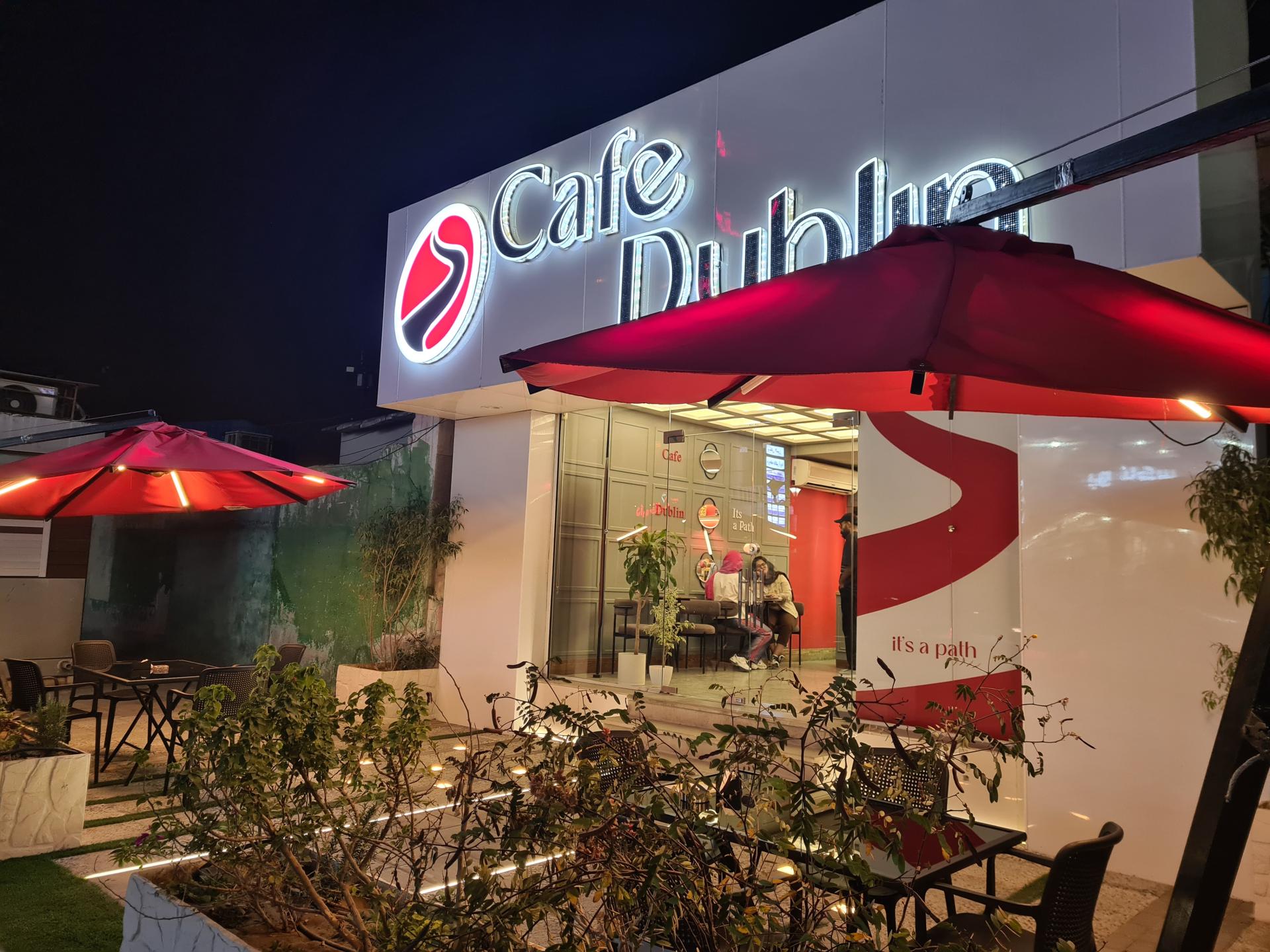 عکس کافه دوبلین