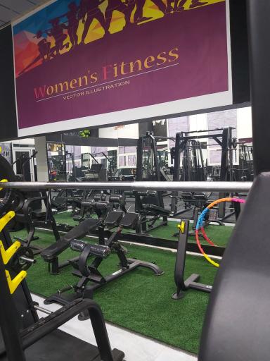 عکس باشگاه بدنسازی استارفیت