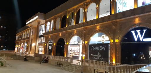 عکس مجتمع تجاری اهورا