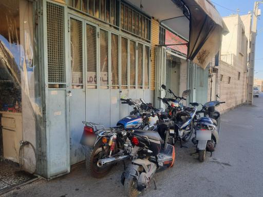 عکس تعمیرگاه موتور حامد