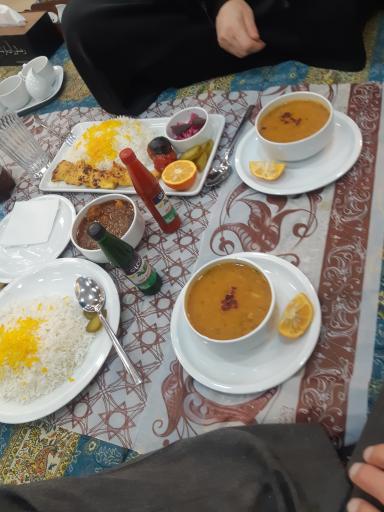 عکس رستوران خیام سرخه