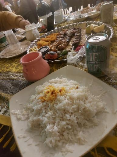 عکس مجموعه باغ رستوران و بومگردی ایلیا