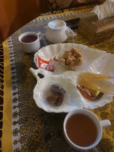 عکس مجموعه باغ رستوران و بومگردی ایلیا