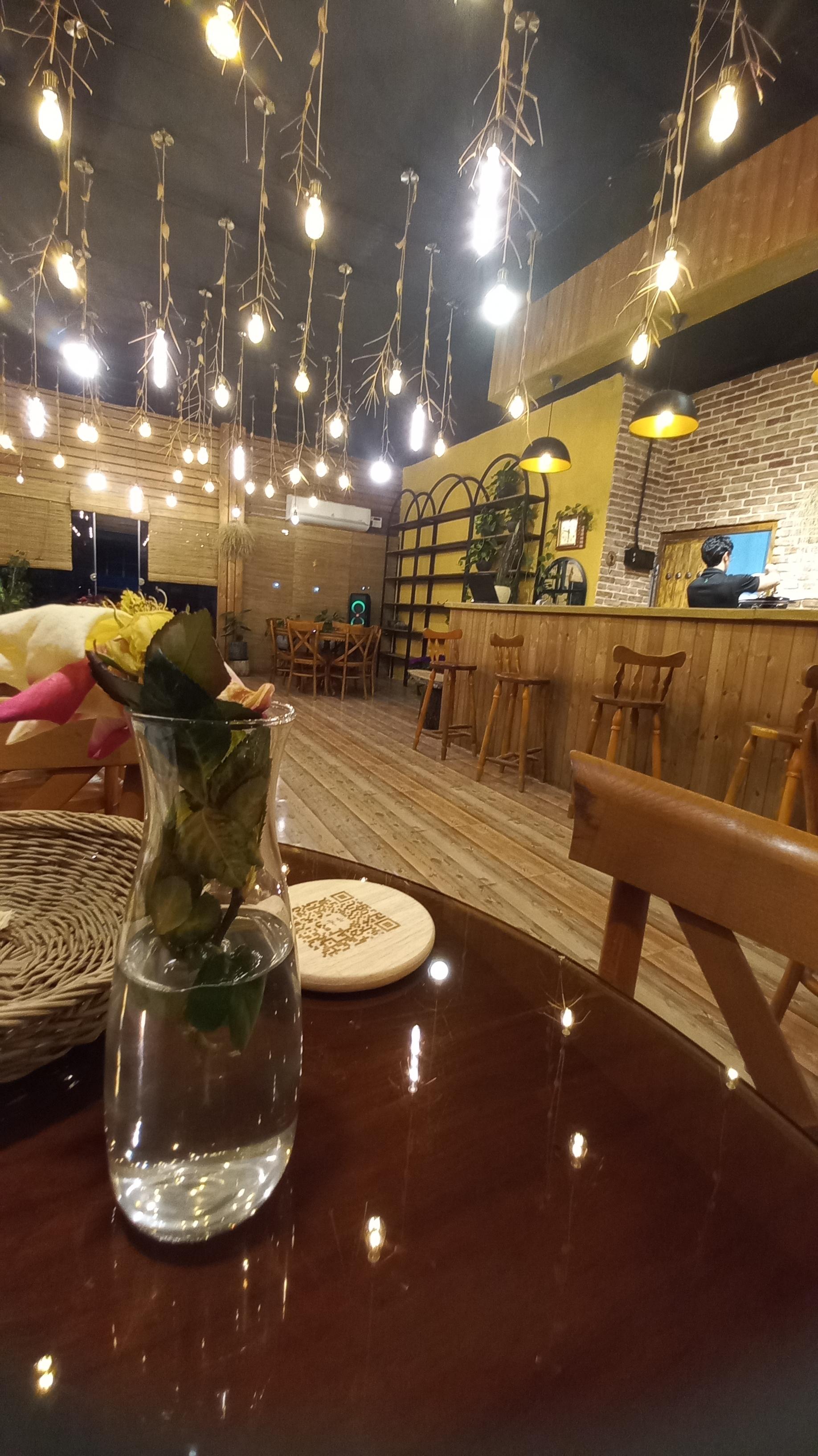 عکس کافه میلانو