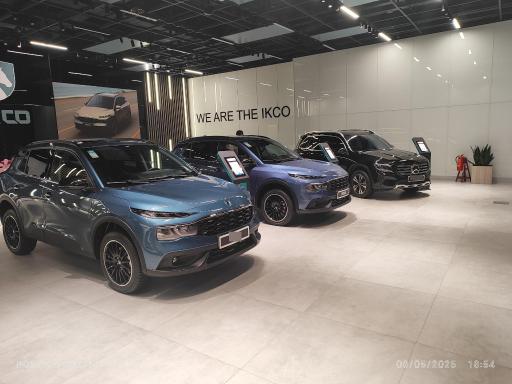 عکس شرکت ستاره ایران، نمایندگی مرسدس بنز