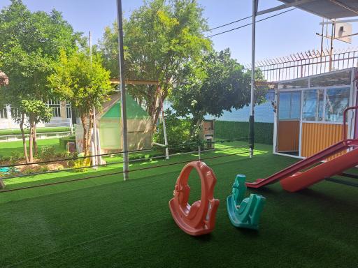 عکس کودکستان شکوفه های خندان