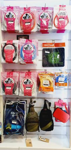 عکس قرمز کامپیوتر