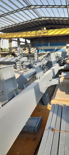 عکس کارگاه سندبلاست و رنگ زینالی