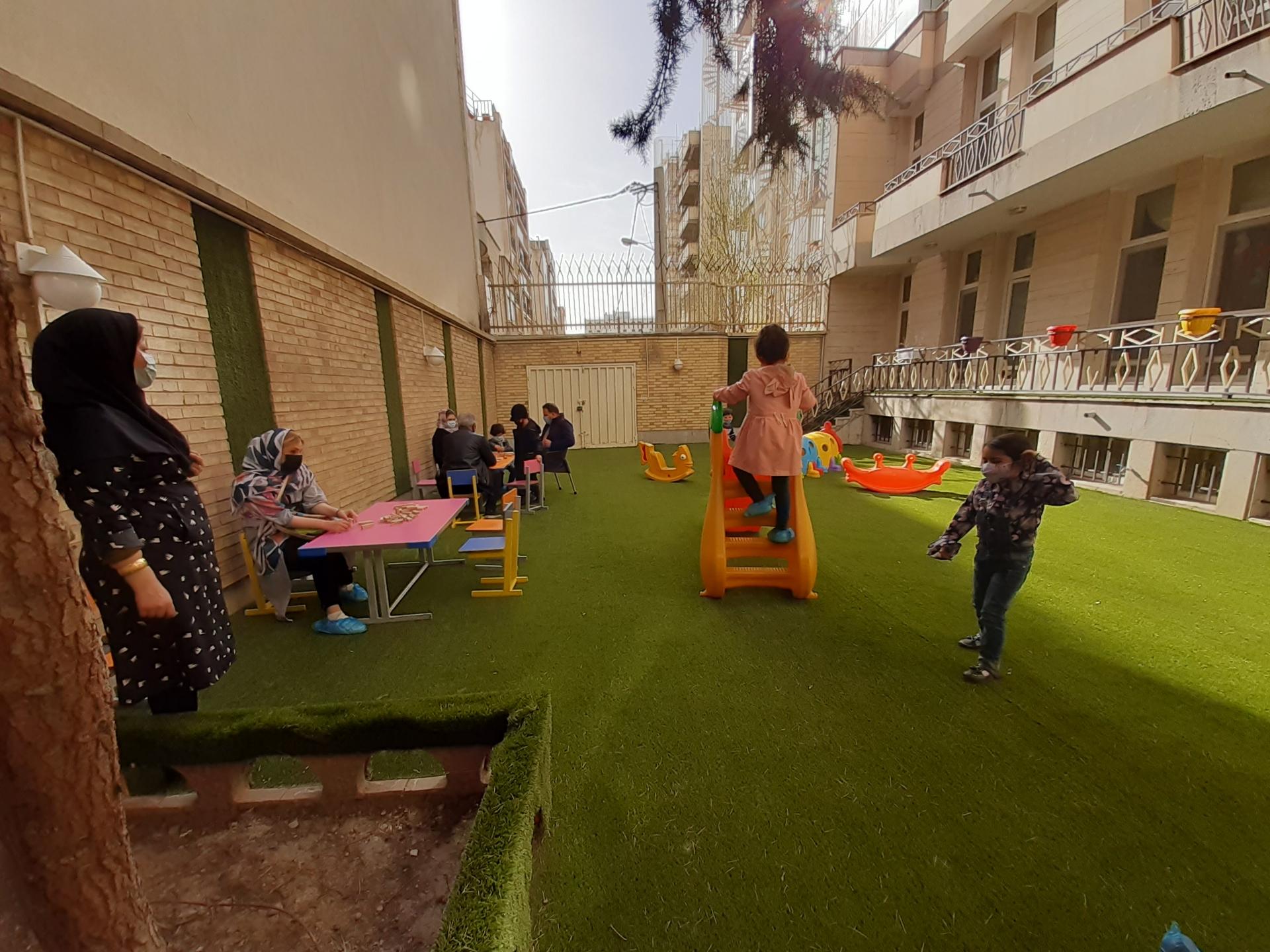 عکس مهدکودک علوی نونهال