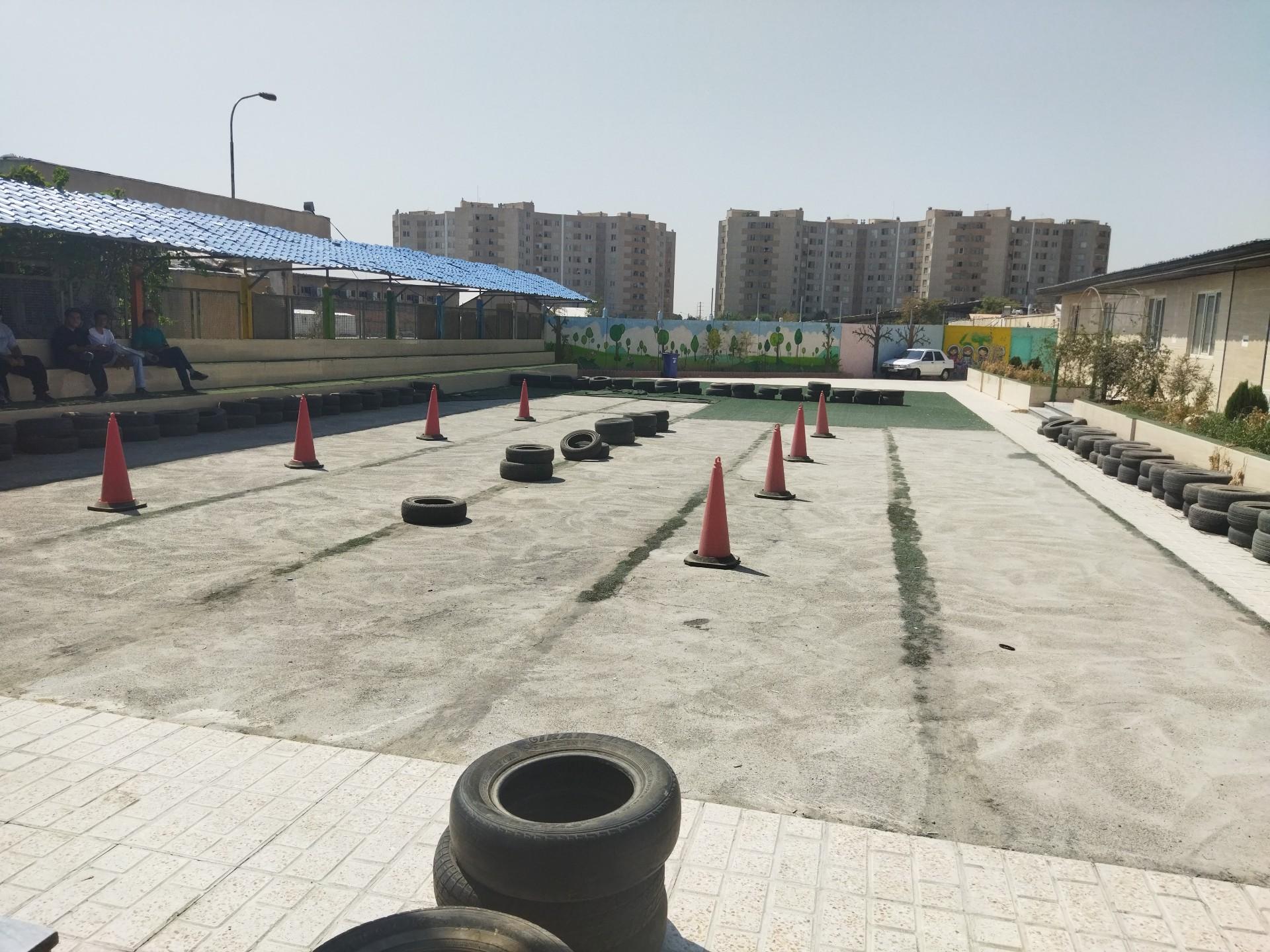 عکس مرکز آزمون خلیج فارس