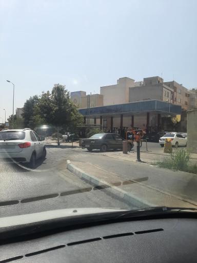عکس پمپ بنزین دامپزشکی