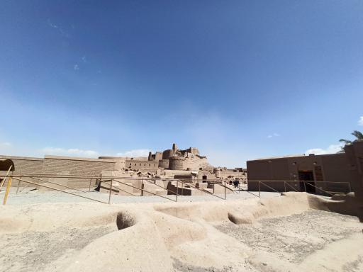 عکس عمارت کلاه فرنگی ارگ بم