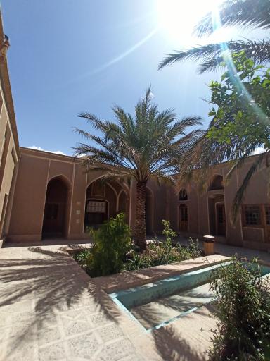 عکس عمارت کلاه فرنگی ارگ بم