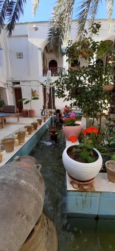 عکس اقامتگاه بومگردی سرای تاریخی بهروزیان