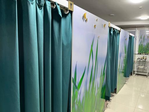 عکس فیزیوتراپی و آبدرمانی سیناطب