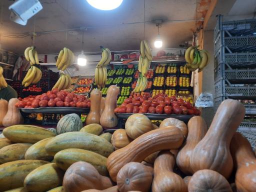 عکس سوپر میوه بهار