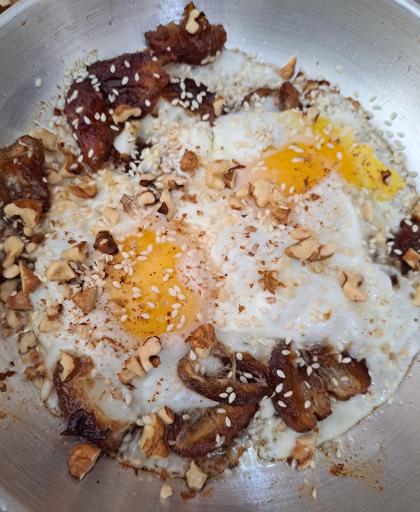 عکس کافه صبحانه ایرونی