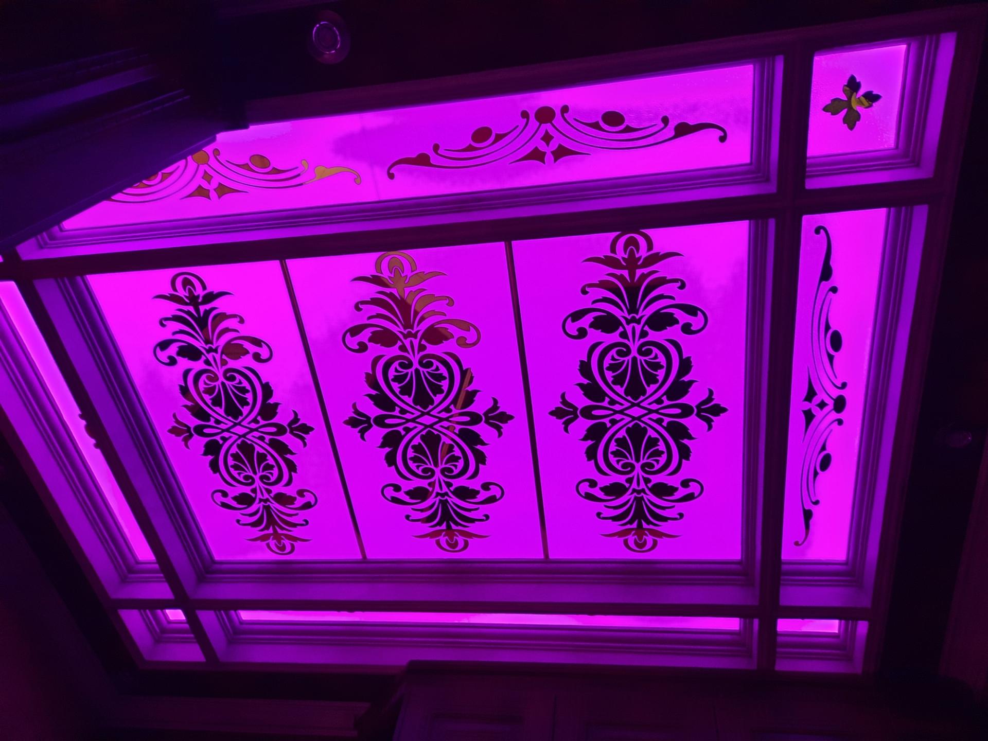 عکس شیشه بری و طراحی نگین