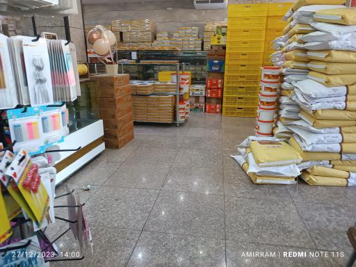 عکس کافه قنادی گلبن