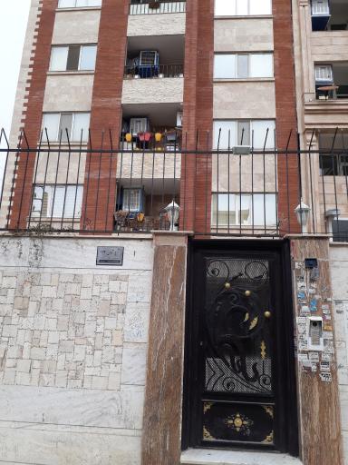 عکس آپارتمان ۱۱۴