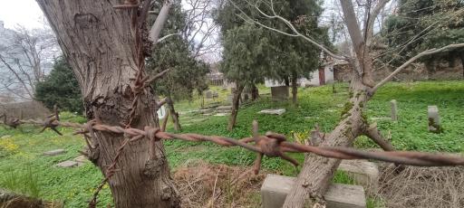 عکس گورستان ارامنه انزلی