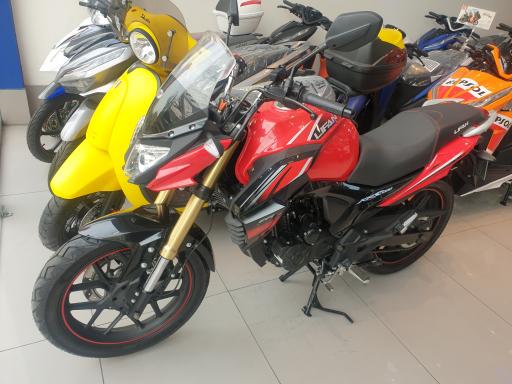 عکس نمایندگی ۲۱۰۹ شاهین موتور