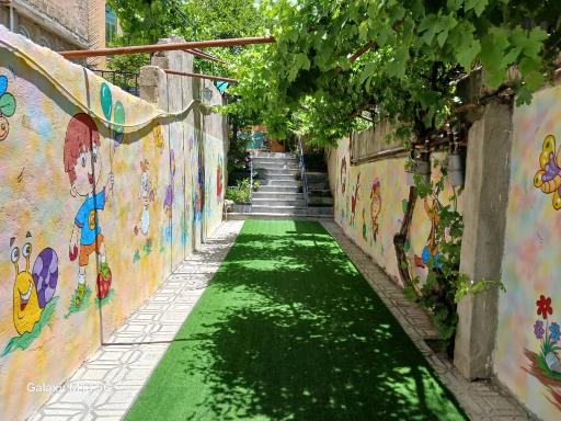 عکس مهدکودک شکوفه‌ها