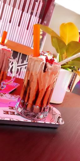عکس کافه چوقا