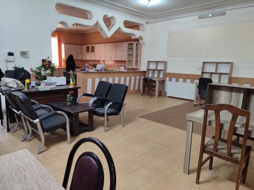 سالن مطالعه المهدی 