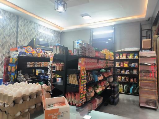 عکس هایپر مارکت  لاویز 