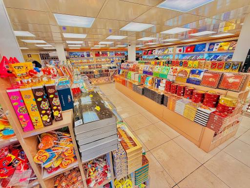 فروشگاه شکلات