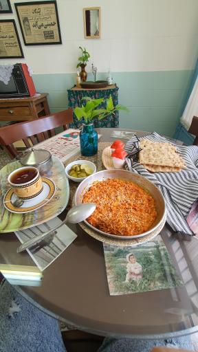 عکس کافه صبحانه فرنگیس