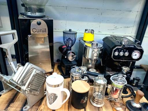 عکس تجهیزات آشپزخانه صنعتی بهاران توس