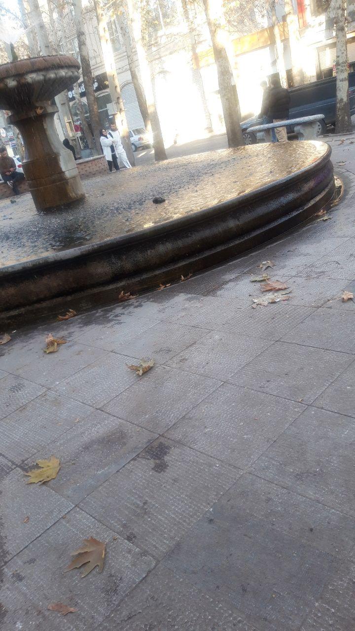 عکس پارک گلستان مثلثی