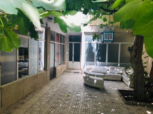 عکس اجاره خانه حیاط دار