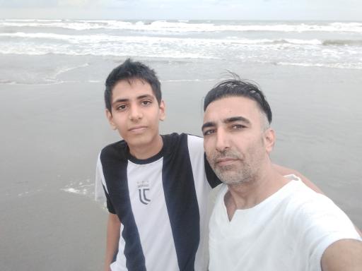 عکس اسکله سنگی ساحل نور