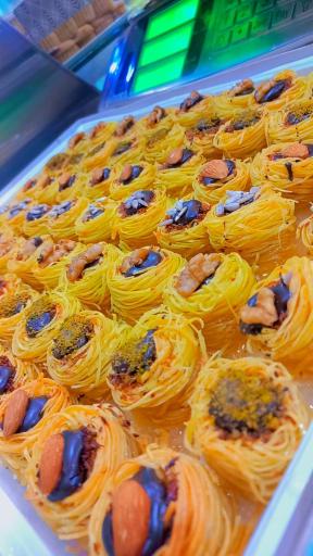 عکس نان شیرینی کاوه