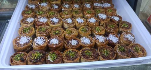 عکس نان شیرینی کاوه