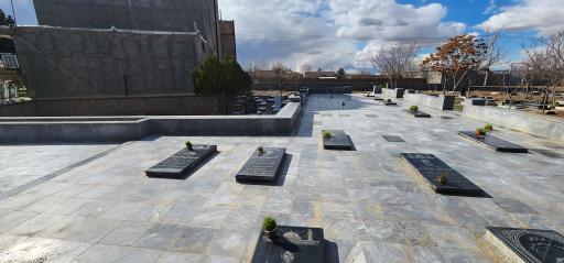 عکس آرامستان و گلزار شهدای سردارآباد