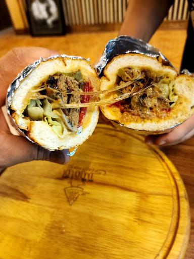 عکس رستوران سنتی آقا مشتی