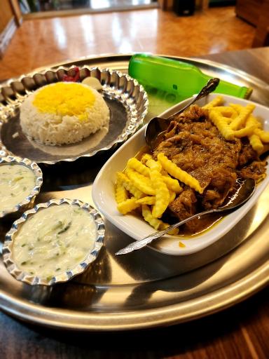 عکس رستوران سنتی آقا مشتی