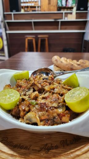 عکس رستوران سنتی آقا مشتی