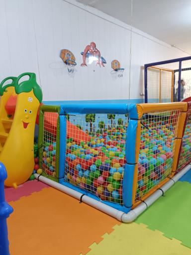 عکس خانه بازی شادی 