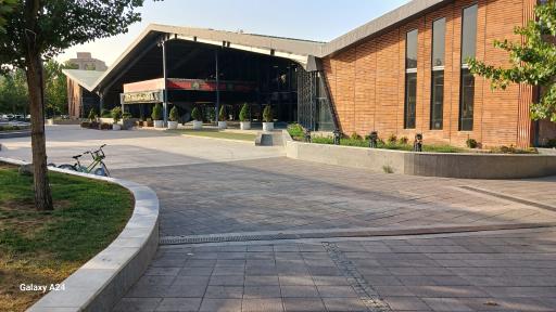 عکس کارخانه نوآوری مشهد