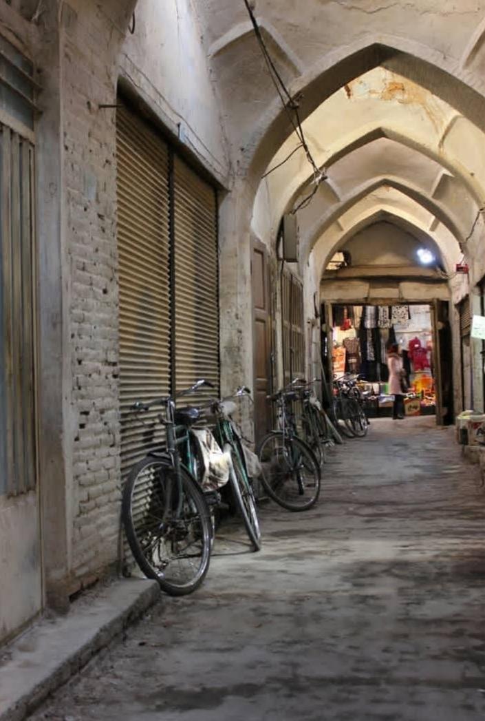 عکس بازار توانا