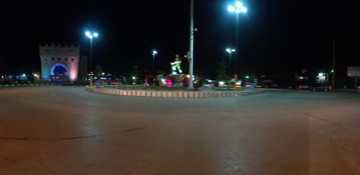 عکس میدان طاق بستان